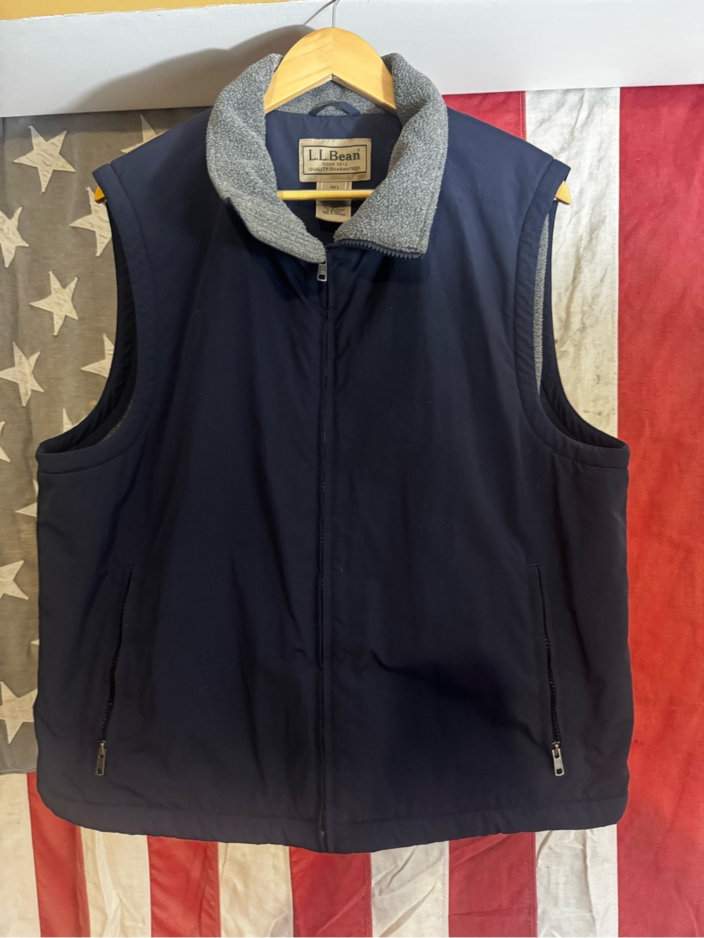 L.L. Bean Navy Men's Quilted Vest with Gray Fleece Collar